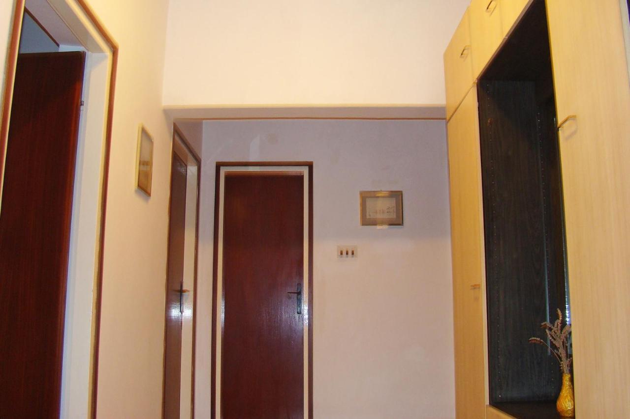 Apartments And Rooms With Parking Space Pag - 13060 Pag Town Exterior photo